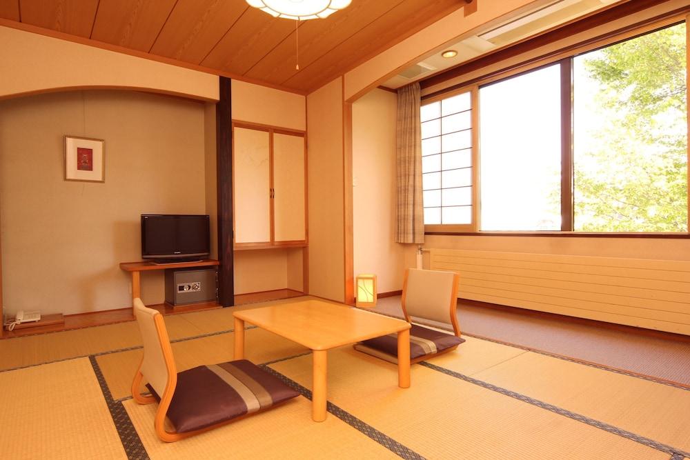 Hakuba Hotel Ougiya Εξωτερικό φωτογραφία